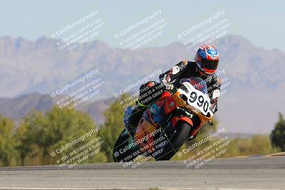 media/Mar-21-2025-CVMA Friday Practice (Fri) [[30cd4fe323]]/5-Racer 4/Session 3 Turn 9 Entry/